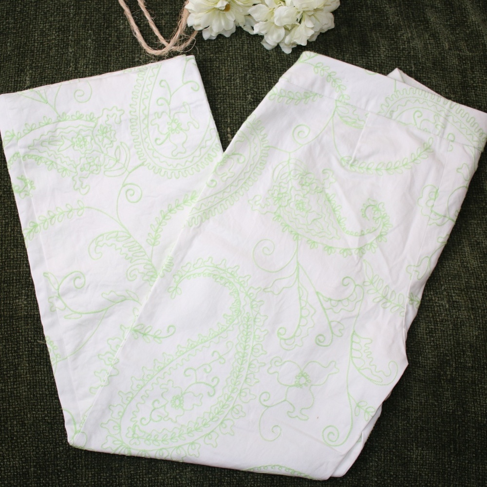 Harold's White Paisley Embroidered Ankle Pants - Picture 8 of 8